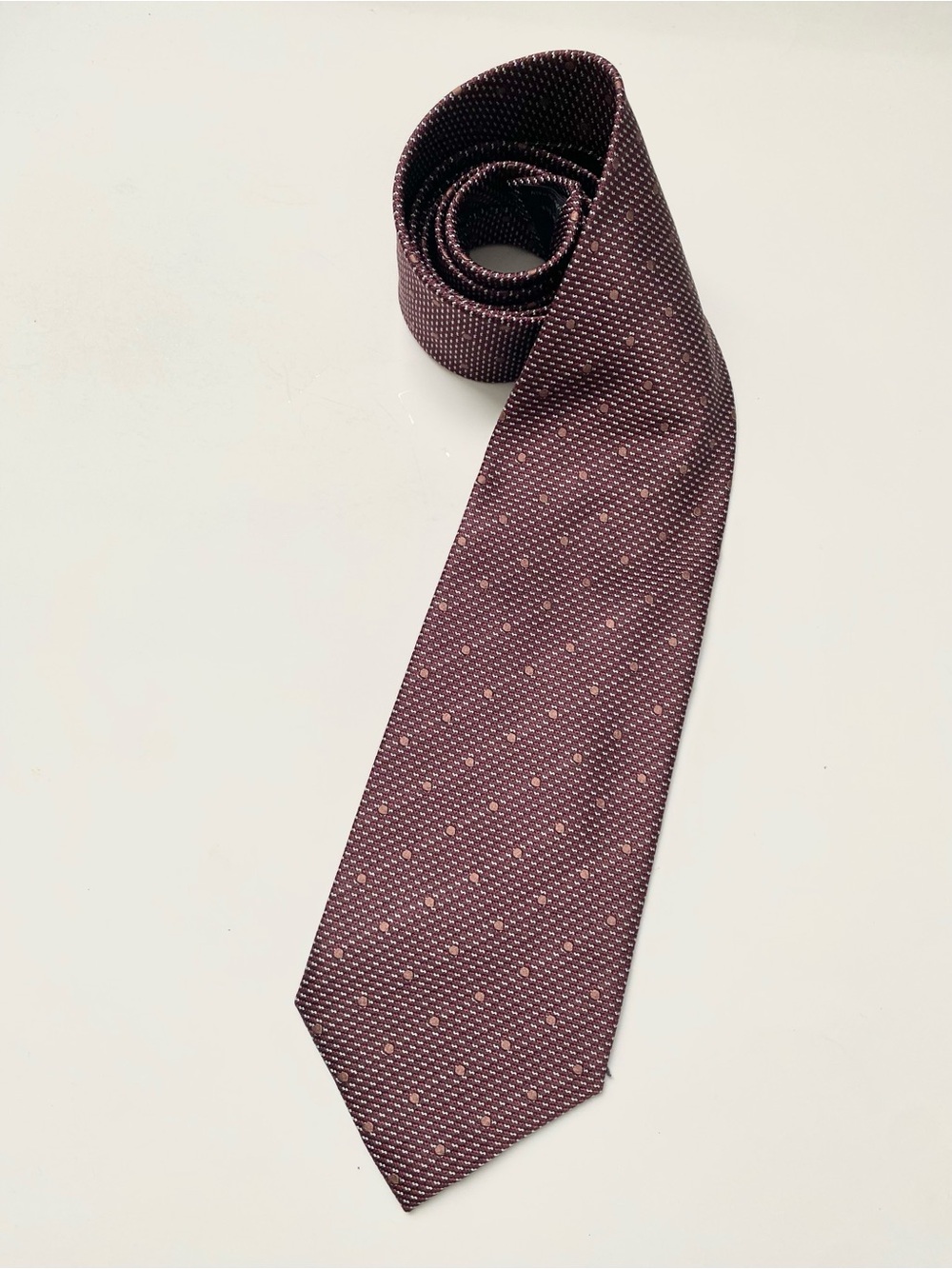 Tom Ford Plum Textured Silk Tie with Micro Dots